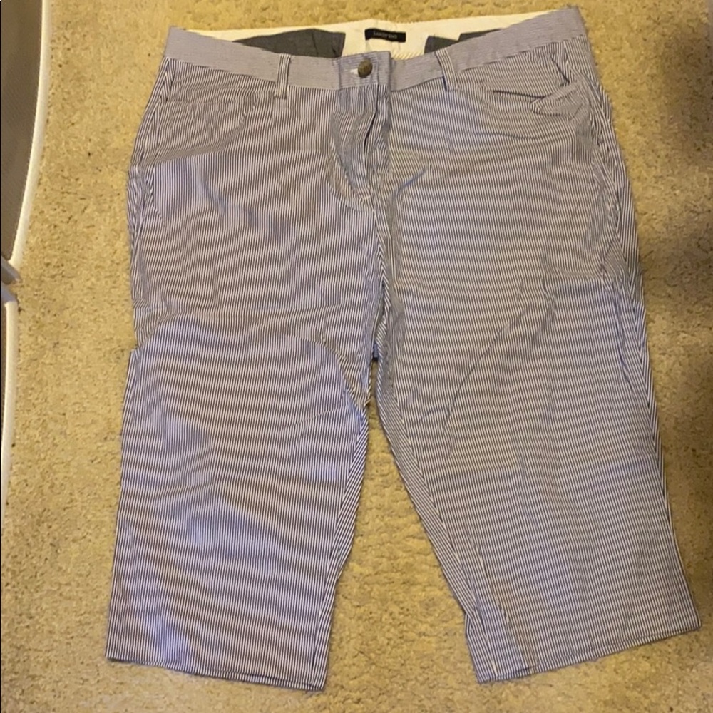 Lands’ End Seersucker Capris